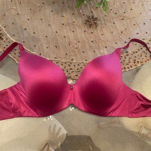 NEW Sexy Shiny Jennifer Lopez Soft as Silk Pink Jewel Center Logo Bra Size 36D